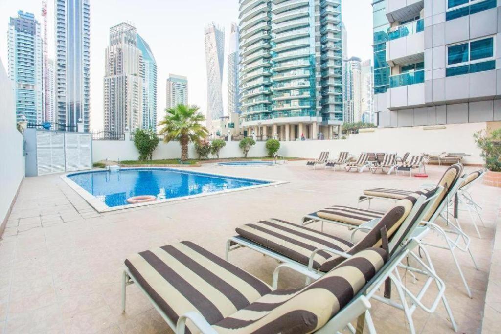 Luxury Apartments In Dubai Marina מראה חיצוני תמונה